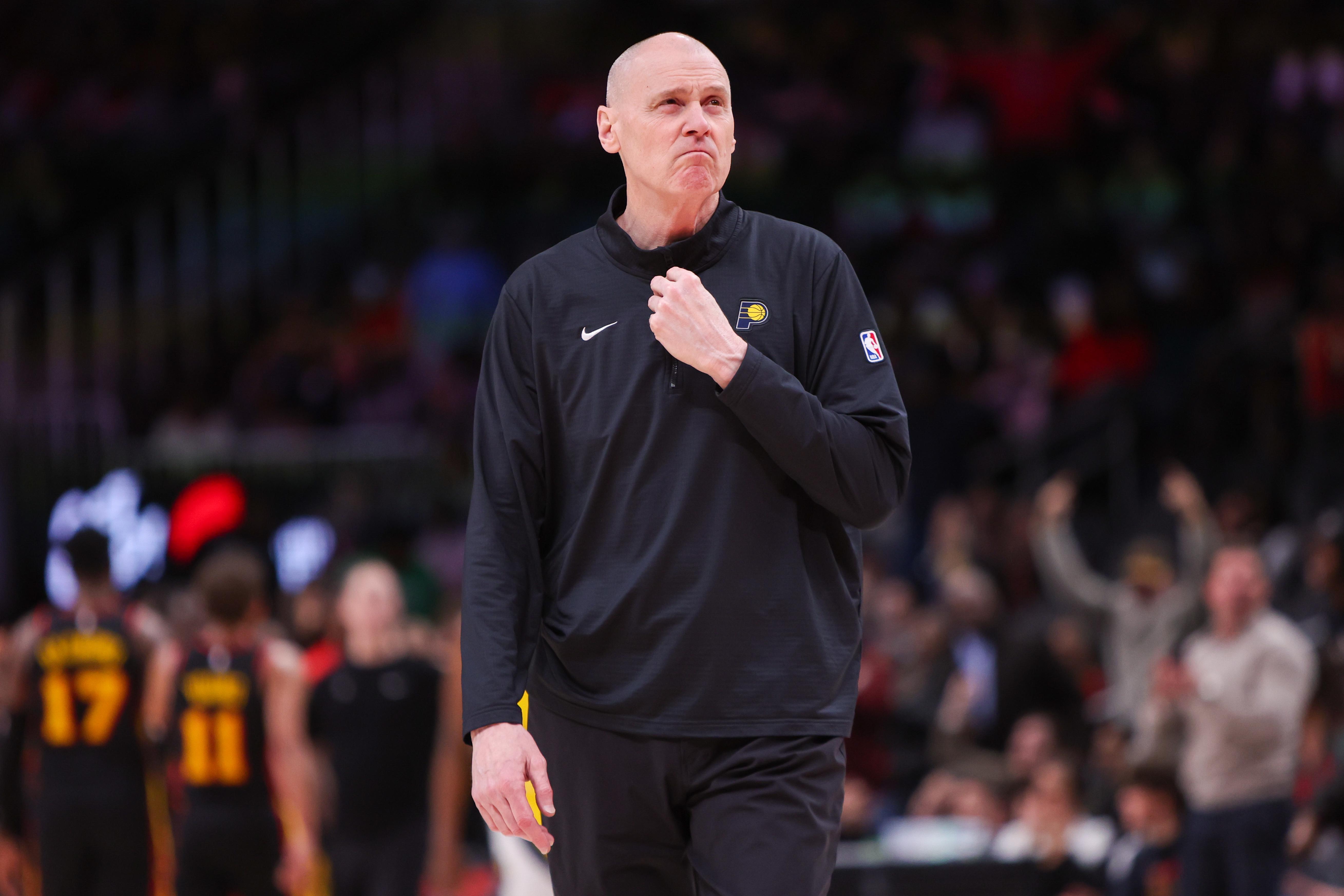 卡莱尔：哈利伯顿参加了所有的战术演练，演练中没有实际跑动