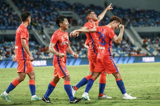 山东连续6年中超开门红 习惯性慢热险些导致翻船